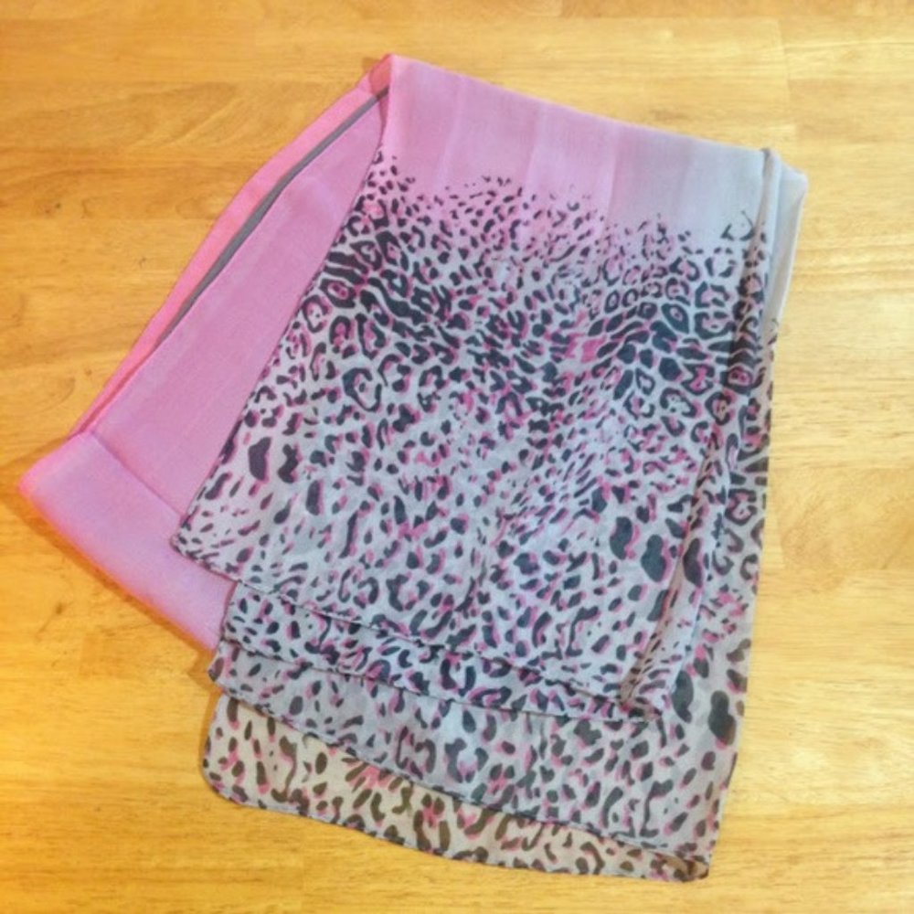 Scarf Womens Gray and Pink Ombre Animal Print